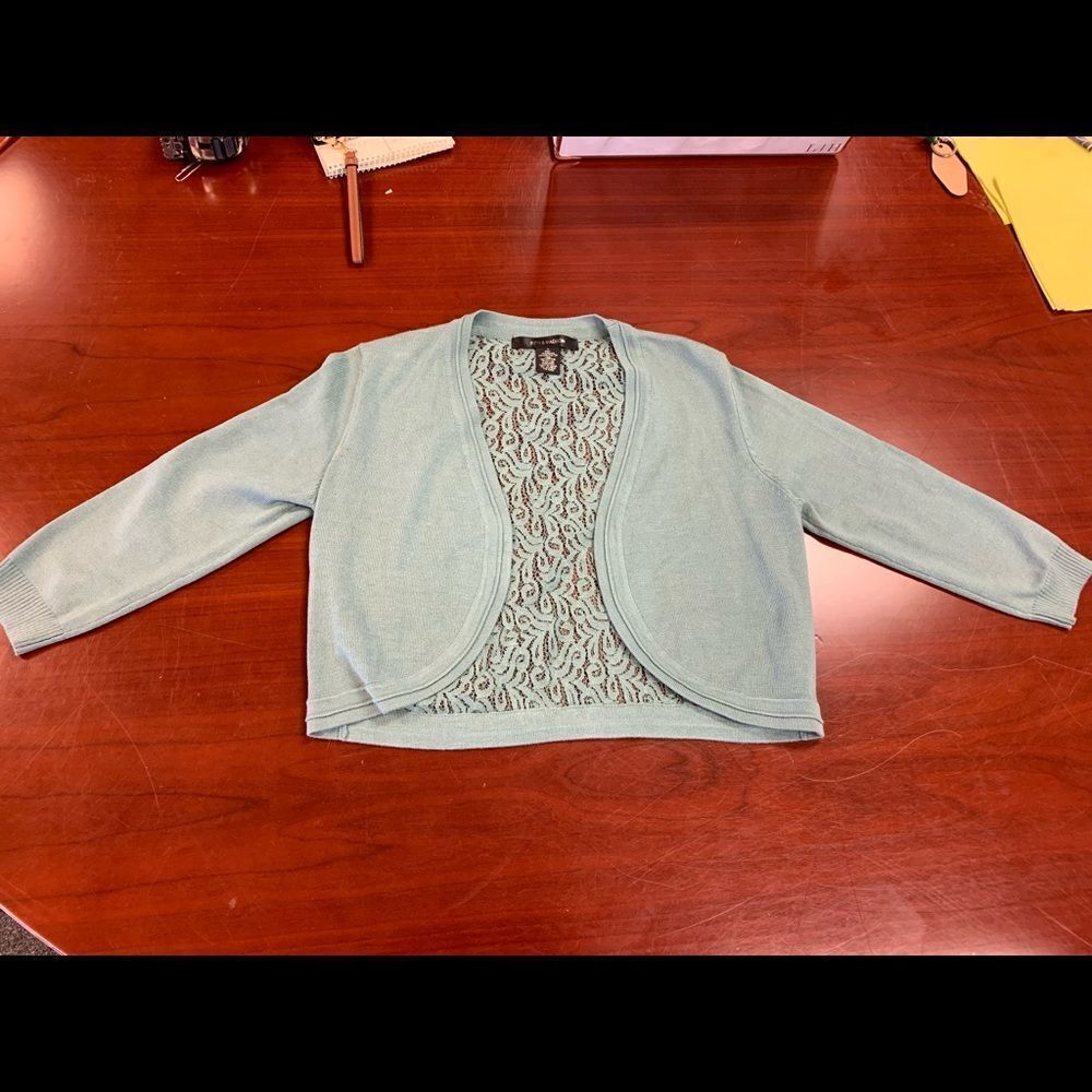 89th & Madison Sage Lace Back Bolero Cardigan sz S EUC